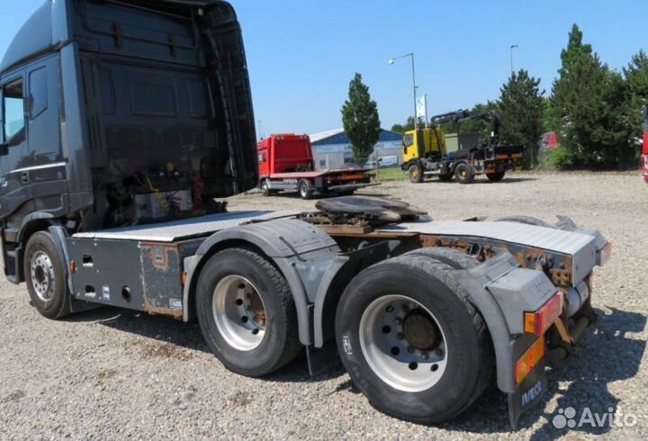 В разборке грузовик iveco,Stralis 2007-2013