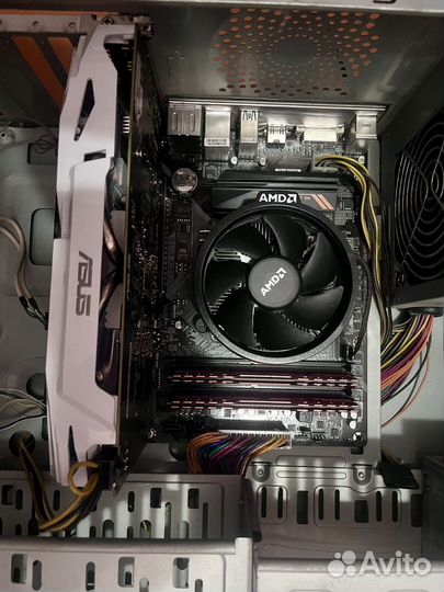 Материнская плата b450