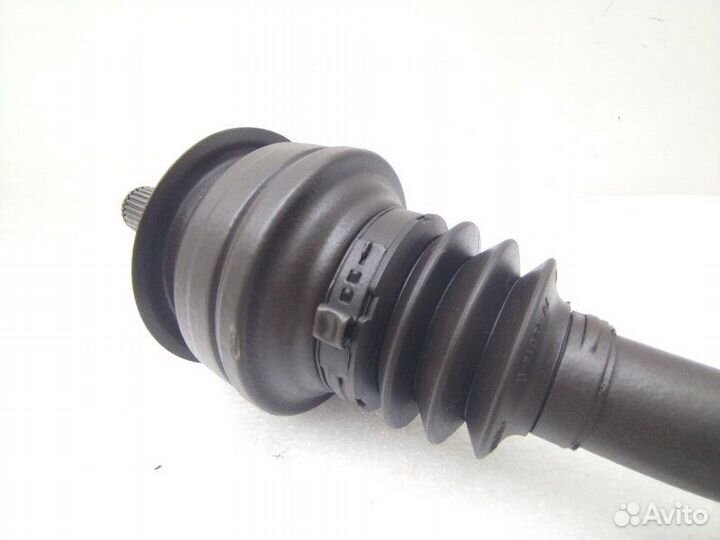 Полуось (привод) задний правый Mercedes-Benz