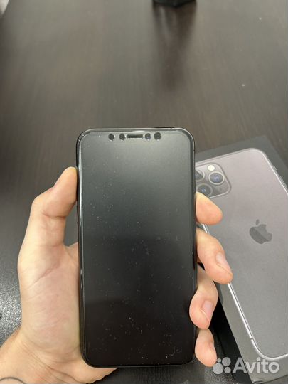 iPhone 11 Pro, 64 ГБ