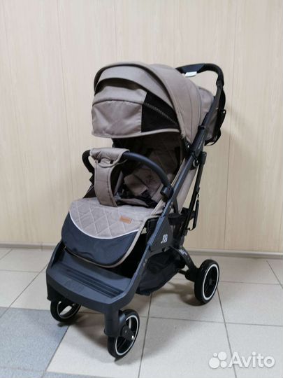 Прогулочная коляска Babalo Classic новая