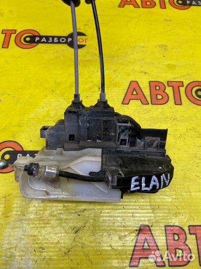 Замок двери передний правый Hyundai Elantra HD