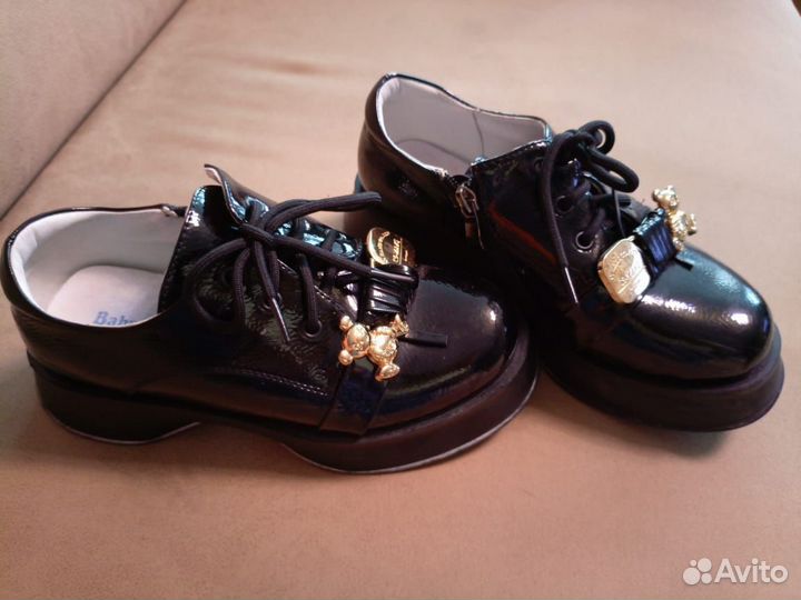 Туфли для девочки 35 размер одеты один раз