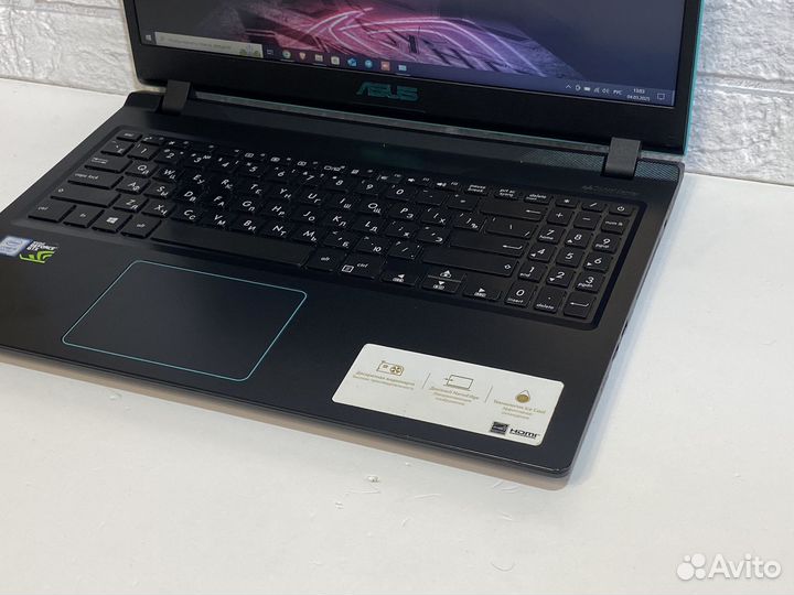 Asus игровой i5-8gen\12gb\ GTX1050\ssd+hdd ноутбук