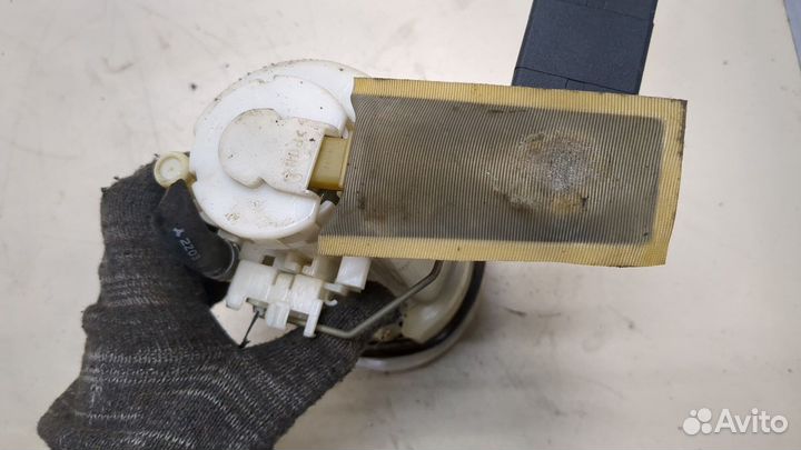 Насос топливный электрический Toyota RAV 4, 2003