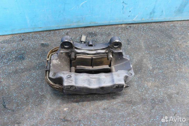 Суппорт Volkswagen Touareg (Фольксваген Туарег) 7L