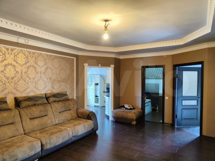 4-к. квартира, 75 м², 6/6 эт.