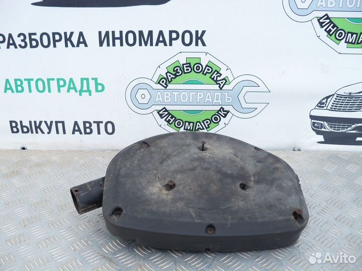 Корпус воздушного фильтра Golf 3 / Vento 1.6 AEE