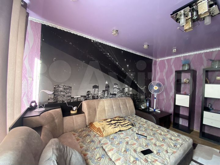 2-к. квартира, 48 м², 1/9 эт.