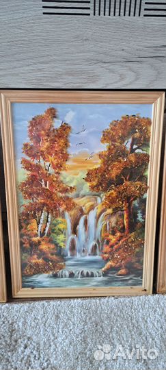 Картина с янтарем