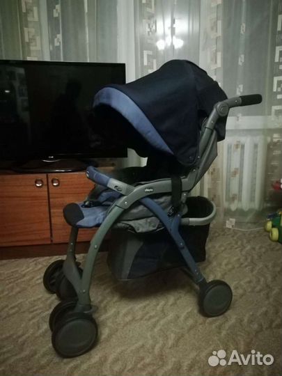 Коляска Chicco