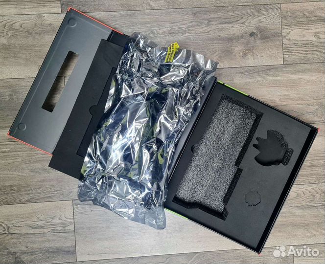 Коробка видеокарты Gigabyte aorus Xtreme RTX3090