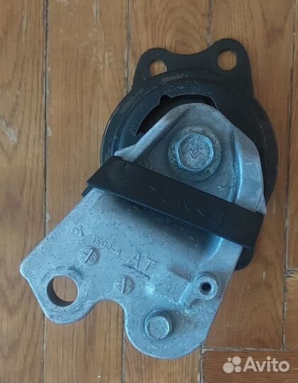 Б/У Подушка двигателя Перед Правый honda FIT GE6 L