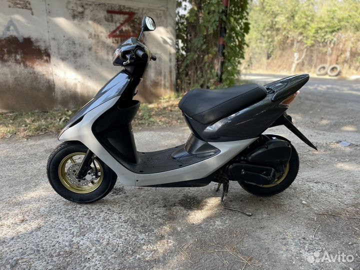 Honda Dio af 57 Z4