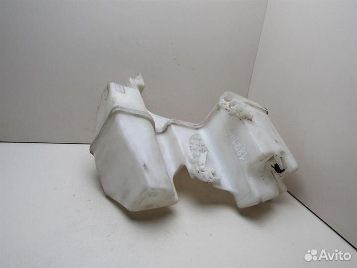 Бачок омывателя лобового стекла VW Transporter T5