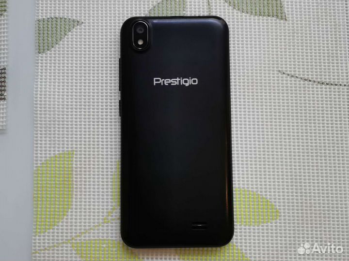 Смартфон Prestigio PSP3495