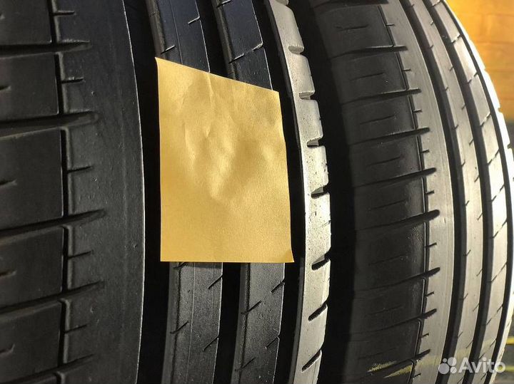 Michelin Pilot Sport 3 235/50 R18