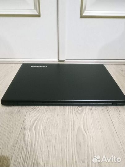 Ноутбук Lenovo