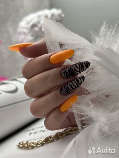 Маникюр, педикюр