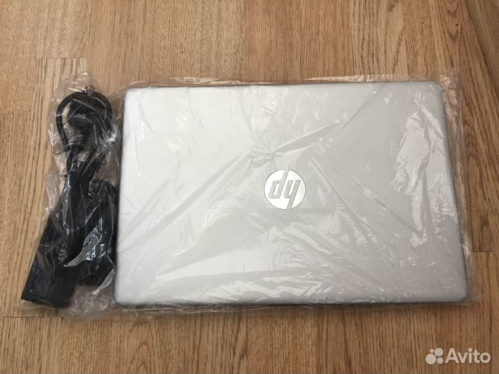 Ноутбук HP Laptop 15s-eq2023ur серебристый