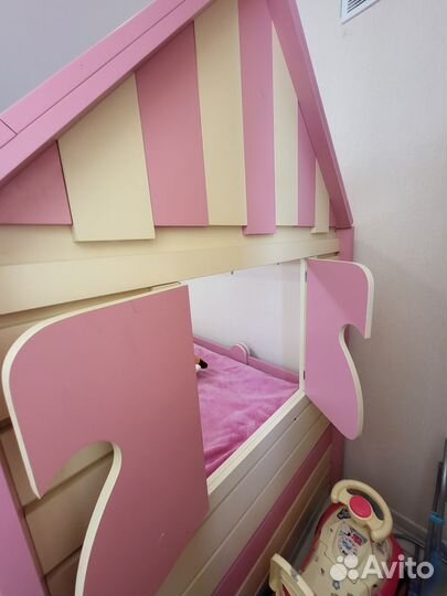 Кровать домик принцессы