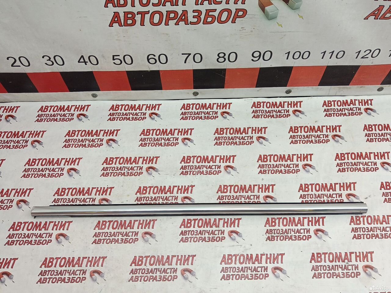 Молдинг стекла двери передней левой Lixiang L9