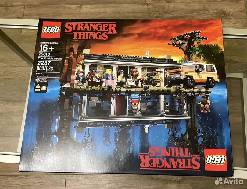 Lego Stranger Things 75810