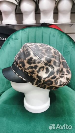 Кепка женская, осеньяя с леопардовым принтом