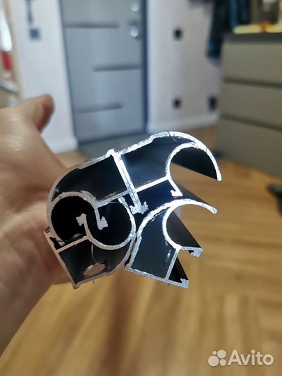 Ручка профиль для шкафа купе