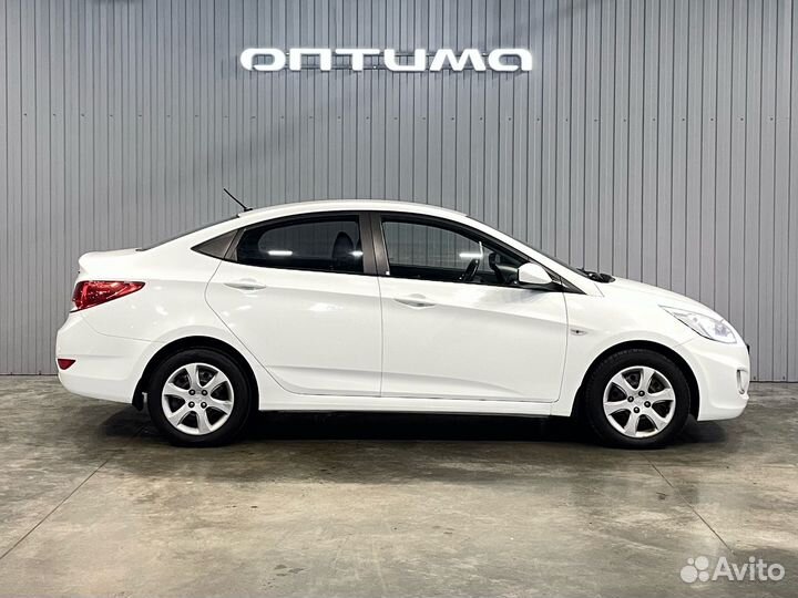 Hyundai Solaris 1.6 AT, 2013, 195 145 км