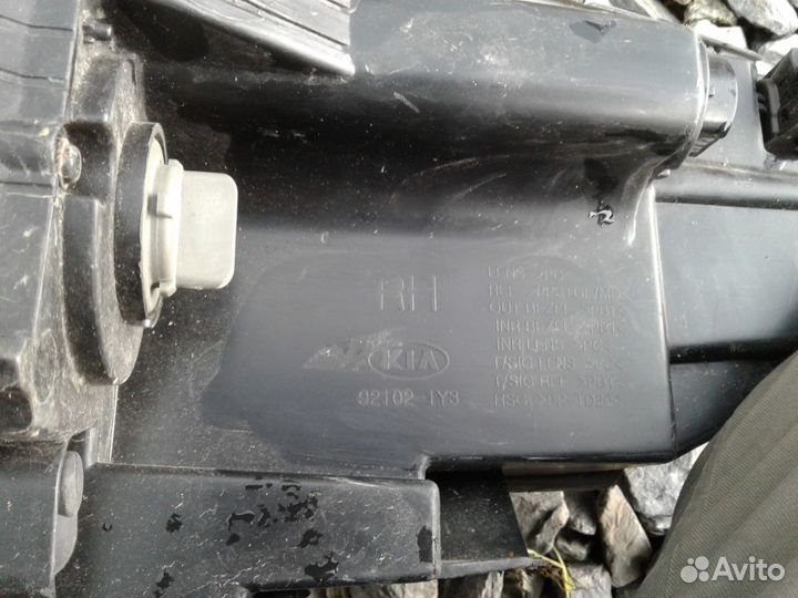 Фара правая KIA pikanto с 2011-2016г.в и задний ба