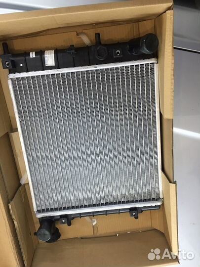 Радиатор охлаждениядоп. Skoda Octavia A7 (13) / VW