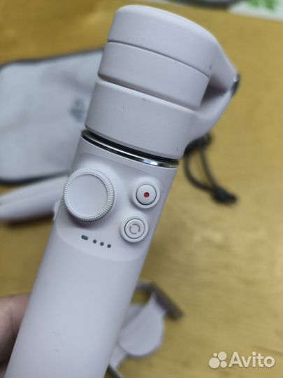 Стабилизатор для смартфона DJI Osmo Mobile 5