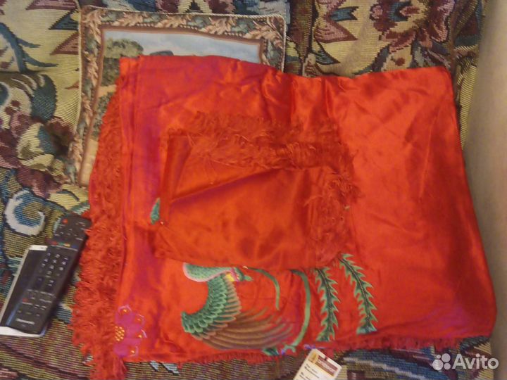 Комплект белья для дивана или кровати новый