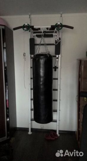 Боксерская груша. Боксерский мешок. Ручная работа