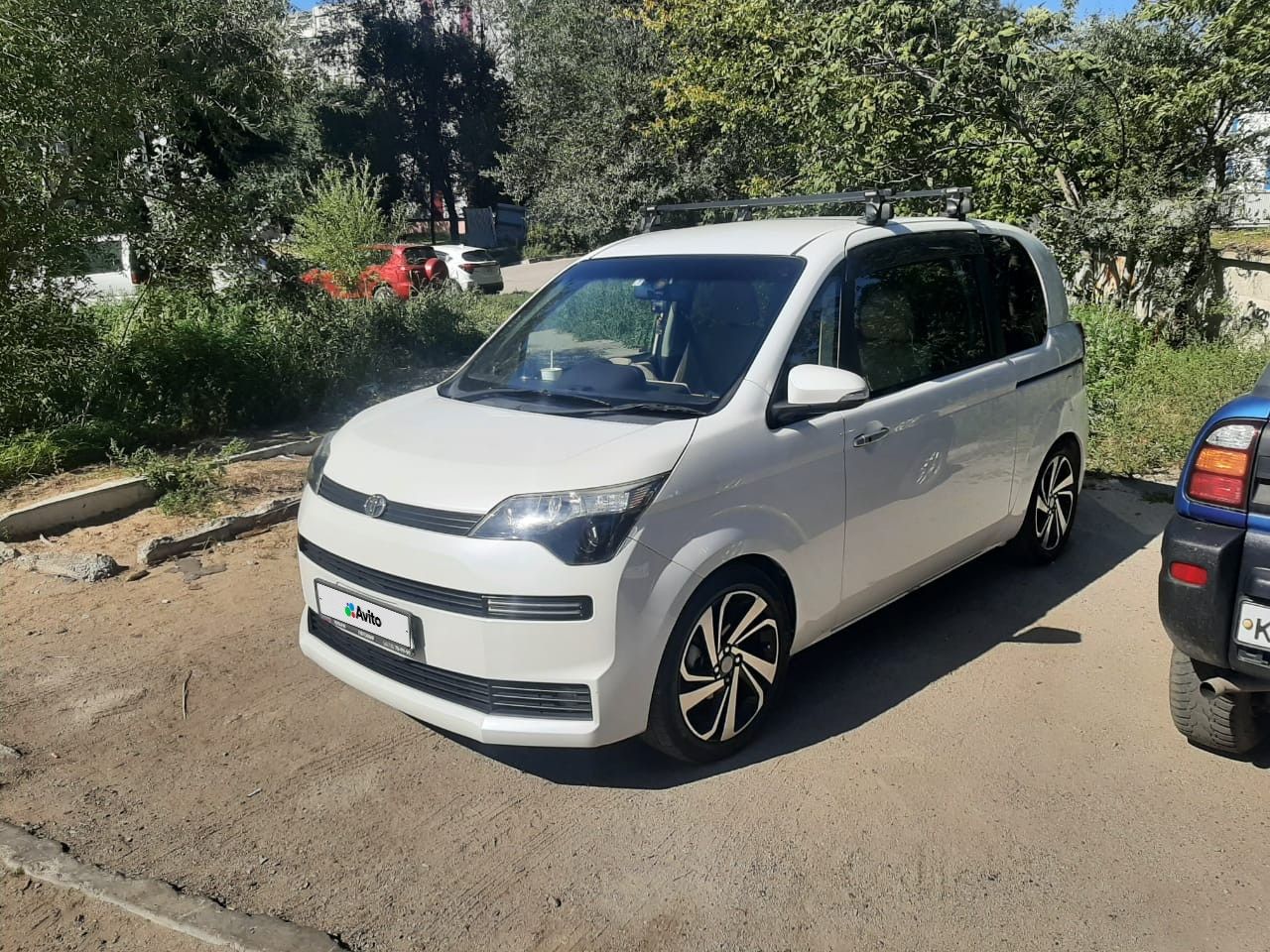 Toyota Spade: фото из отзыва