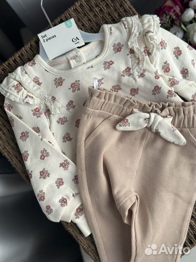 Комплект на девочку 74 hm ca