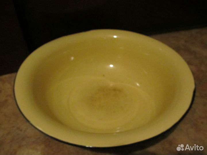 Эмалированные бидончики, миски. таз