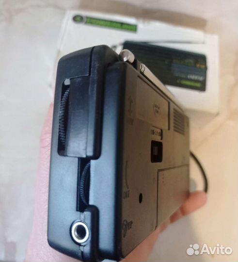 Радиоприемник новый