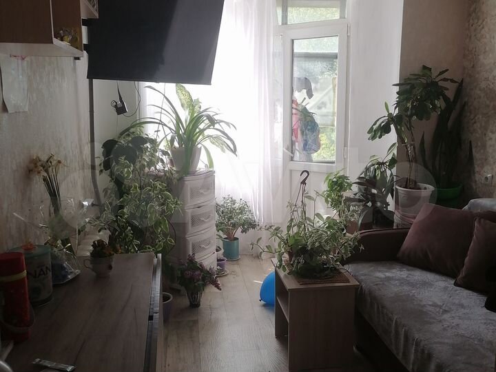 Комната 33 м² в 2-к., 2/5 эт.