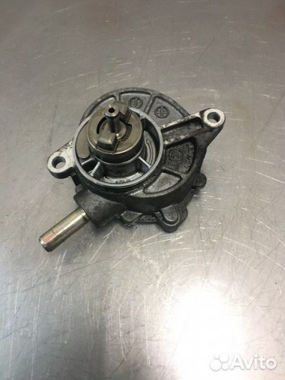 Насос вакуумный Mercedes C-Class W203 OM646 2.2