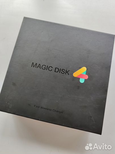 Magic disk 4 fast wireless charger