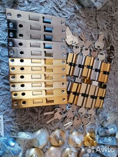 Замки дверные врезные