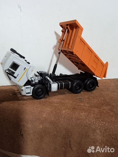 Модель камаза 65115