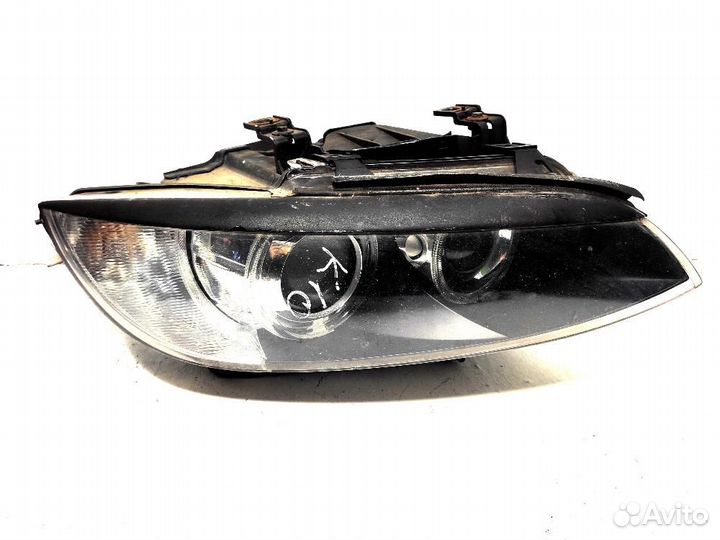 Фара ксеноновая правая BMW E92