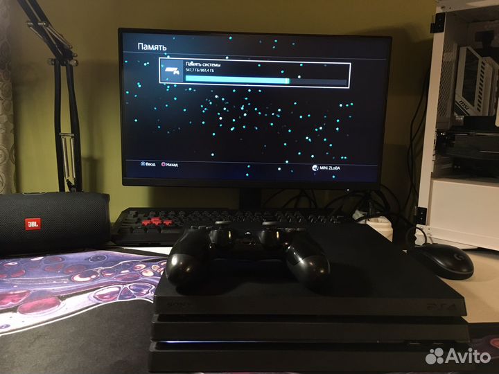 Sony PS4 PRO 1tb + 2 игры