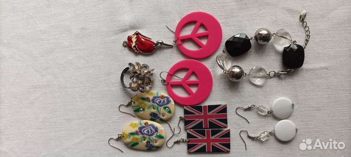 Бижутерия. Браслеты, Колье, серьги