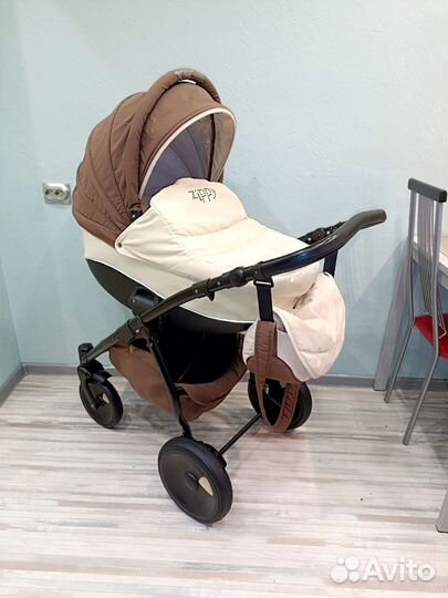 Коляска Tutis Zippy new 2в1 3в1 (легкая)