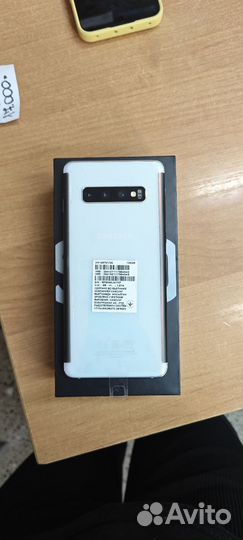 Samsung S10