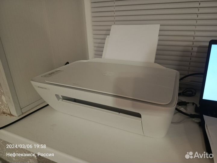 Принтер hp Deskjet 2320